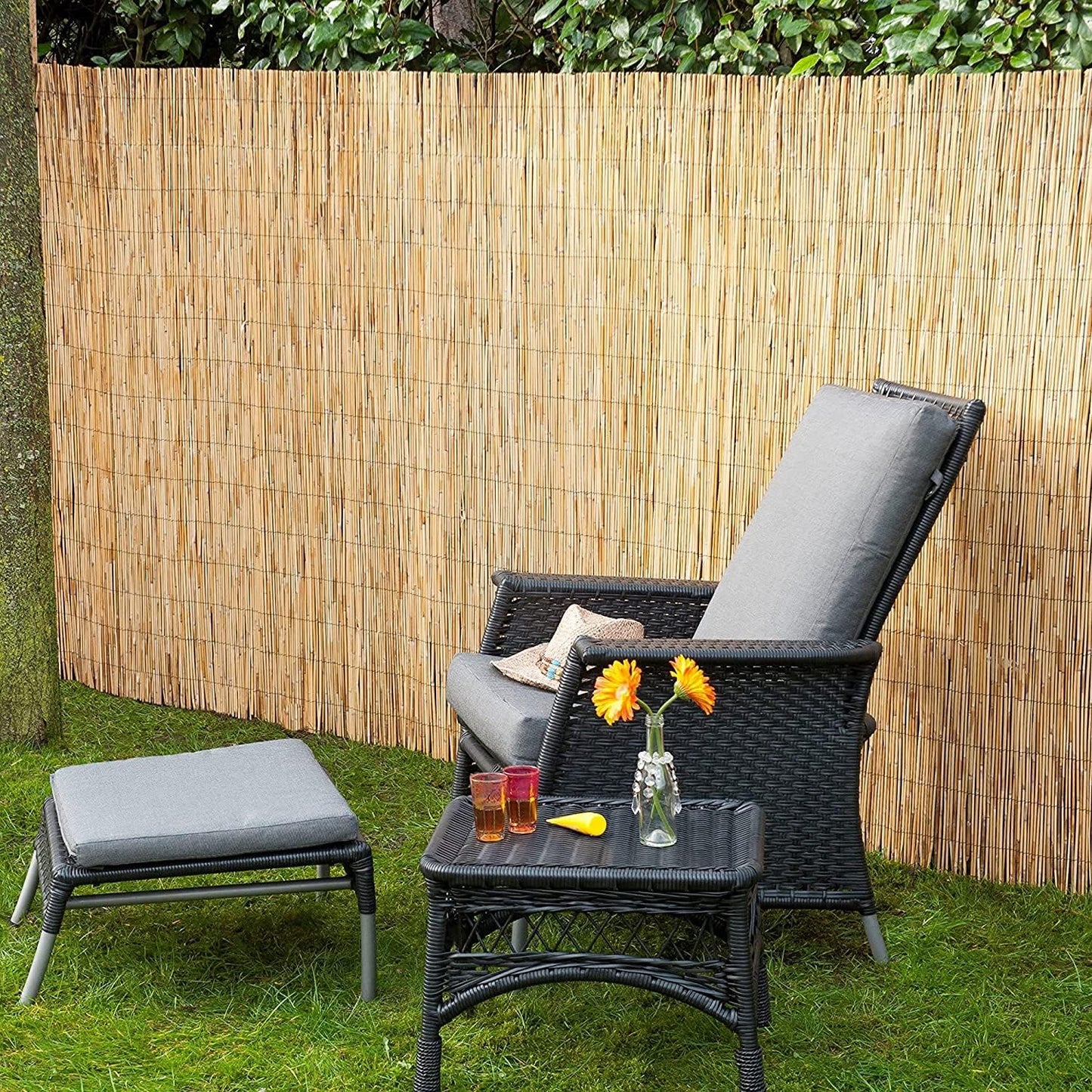 Natural Split Bamboo Reed Garden Screening for Privacy and Outdoor Fencing