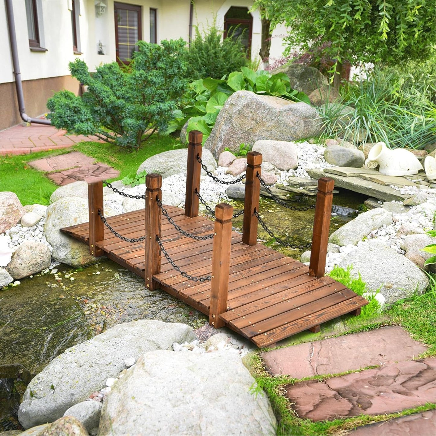 1.5M Wooden Garden Bridge with Safety Guardrails - Decorative Arc Footbridge for Outdoor Walkways